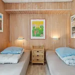 Semesterbostad Tom - 125m From The Sea By Interhome *